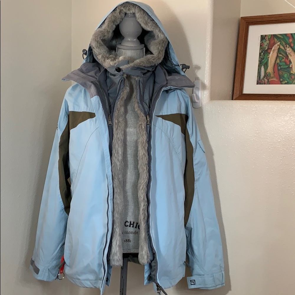 Ride Snowboards MTNdry Series Women's Jacket Sz L
